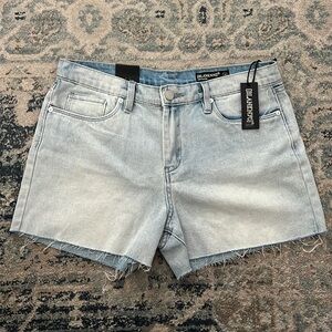 NWT BlankNYC The Fulton Roll Up Short | Size:30